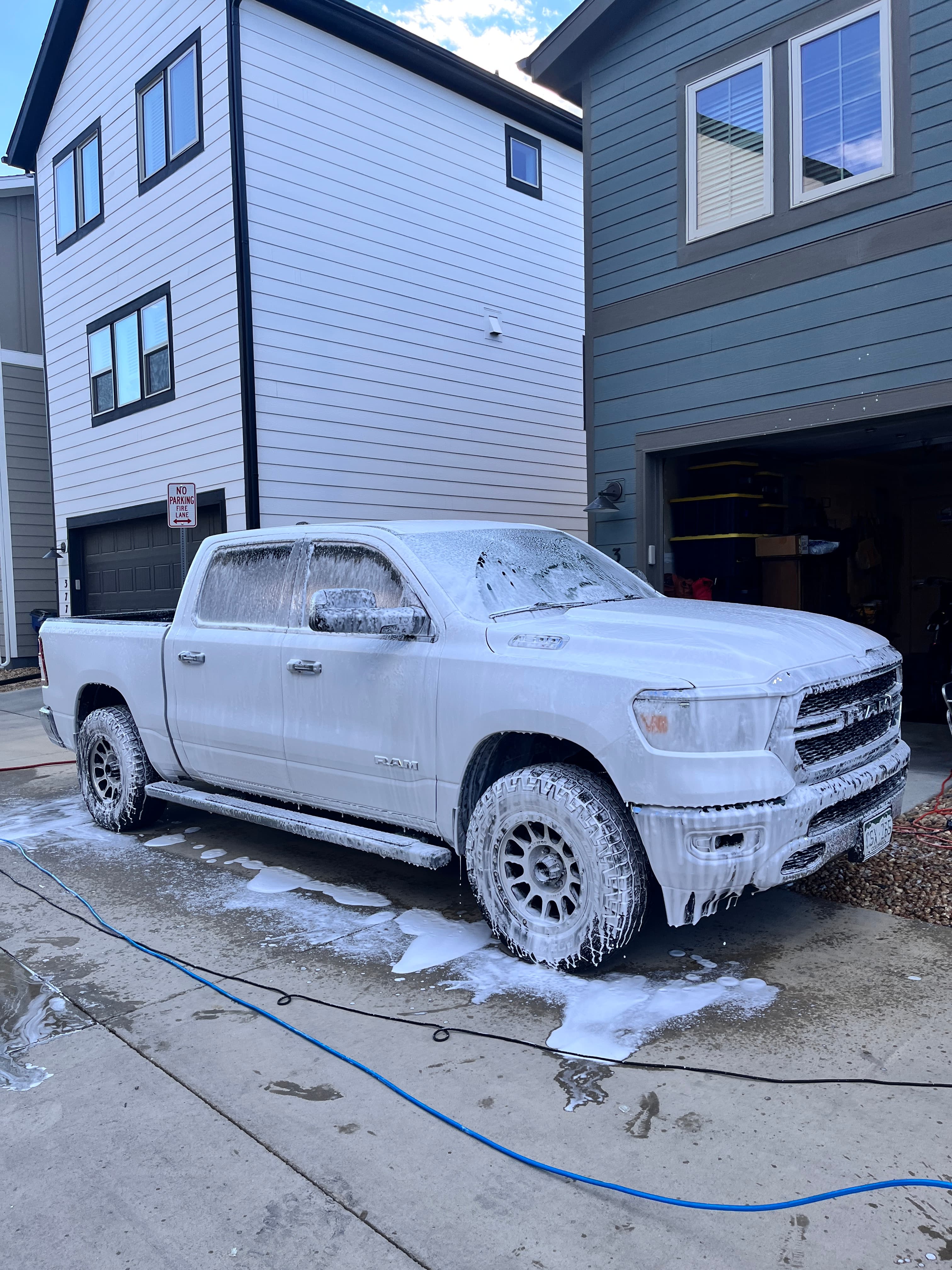 RAM 1500 — Foam Wash